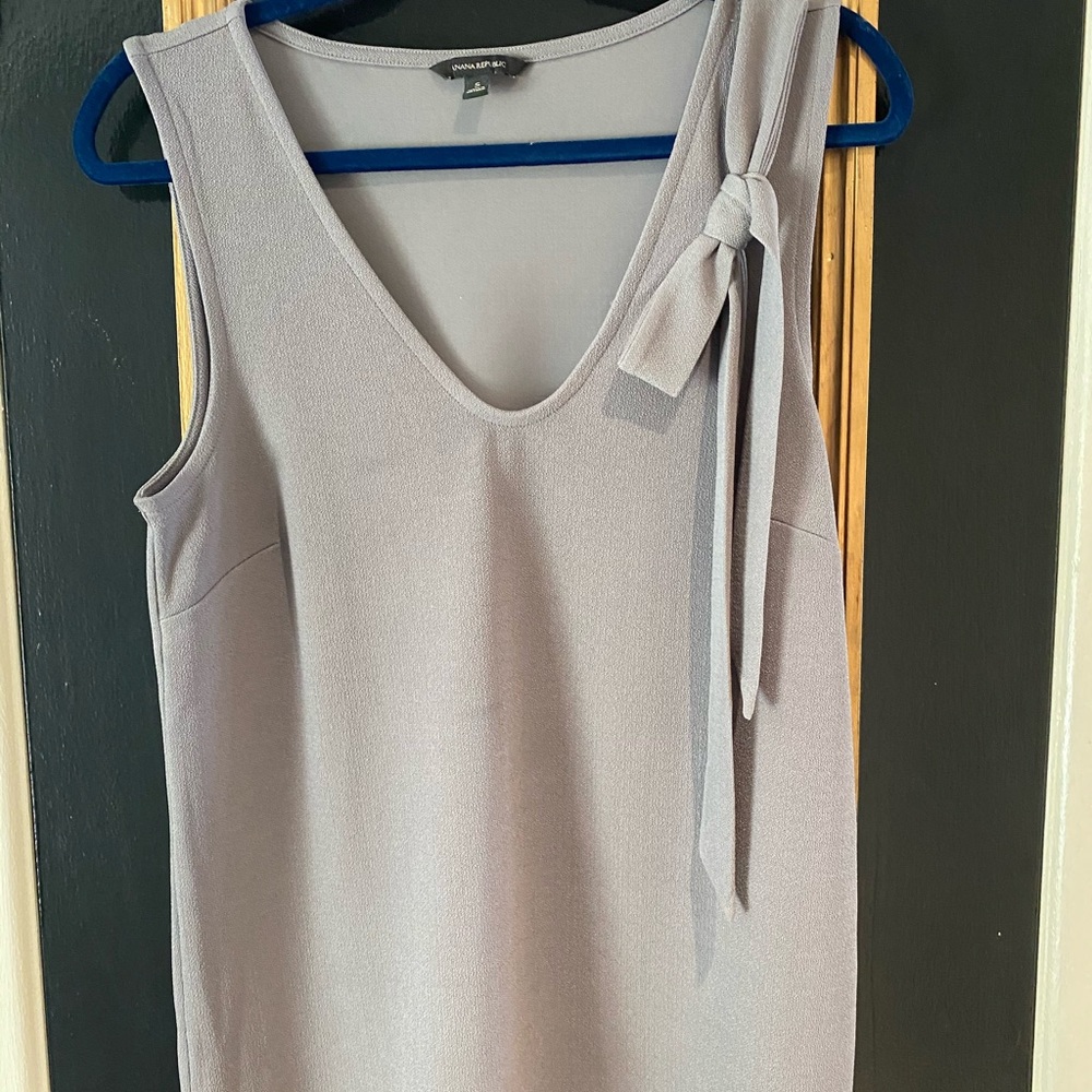 Banana Republic blouse